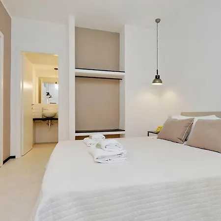 Restart Accommodations Aldobrandini E Sciarra Rome Exterior photo