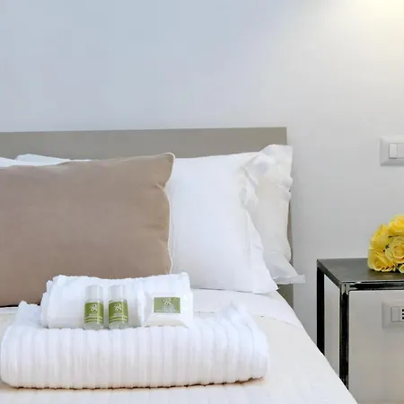 Restart Accommodations Aldobrandini E Sciarra Rome Exterior photo